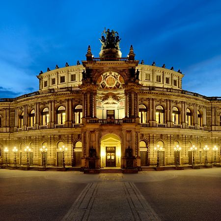 Holiday Inn Express Dresden City Centre エクステリア 写真