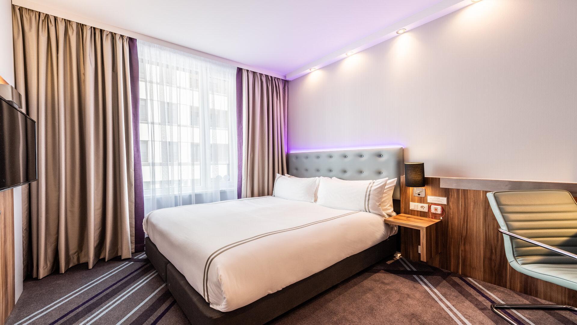 Holiday Inn Express Dresden City Centre エクステリア 写真
