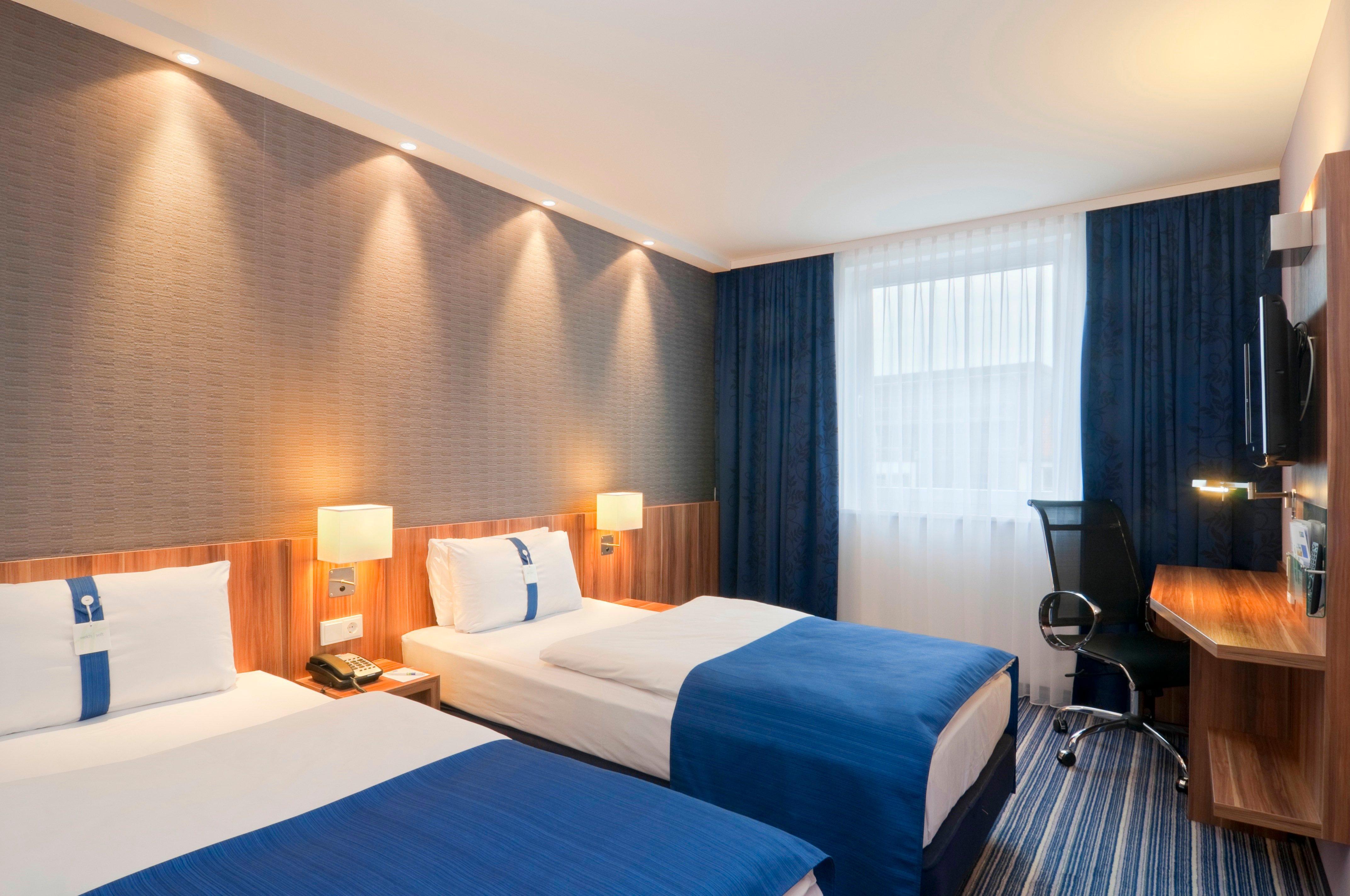 Holiday Inn Express Dresden City Centre エクステリア 写真