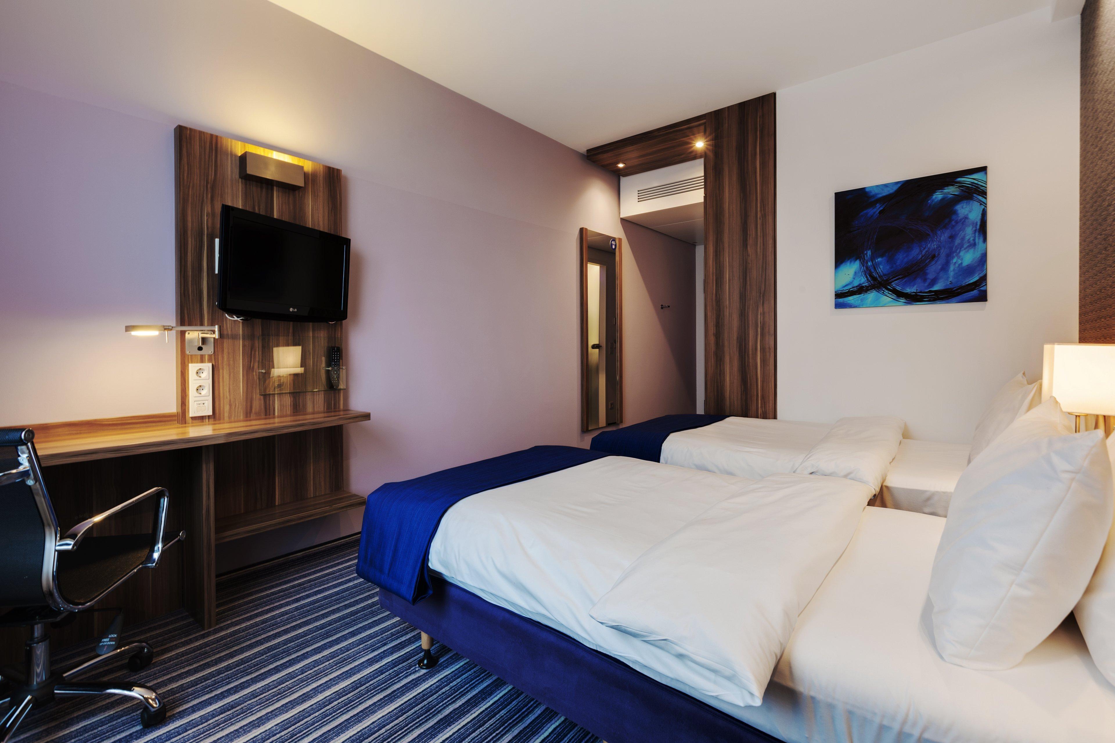 Holiday Inn Express Dresden City Centre エクステリア 写真