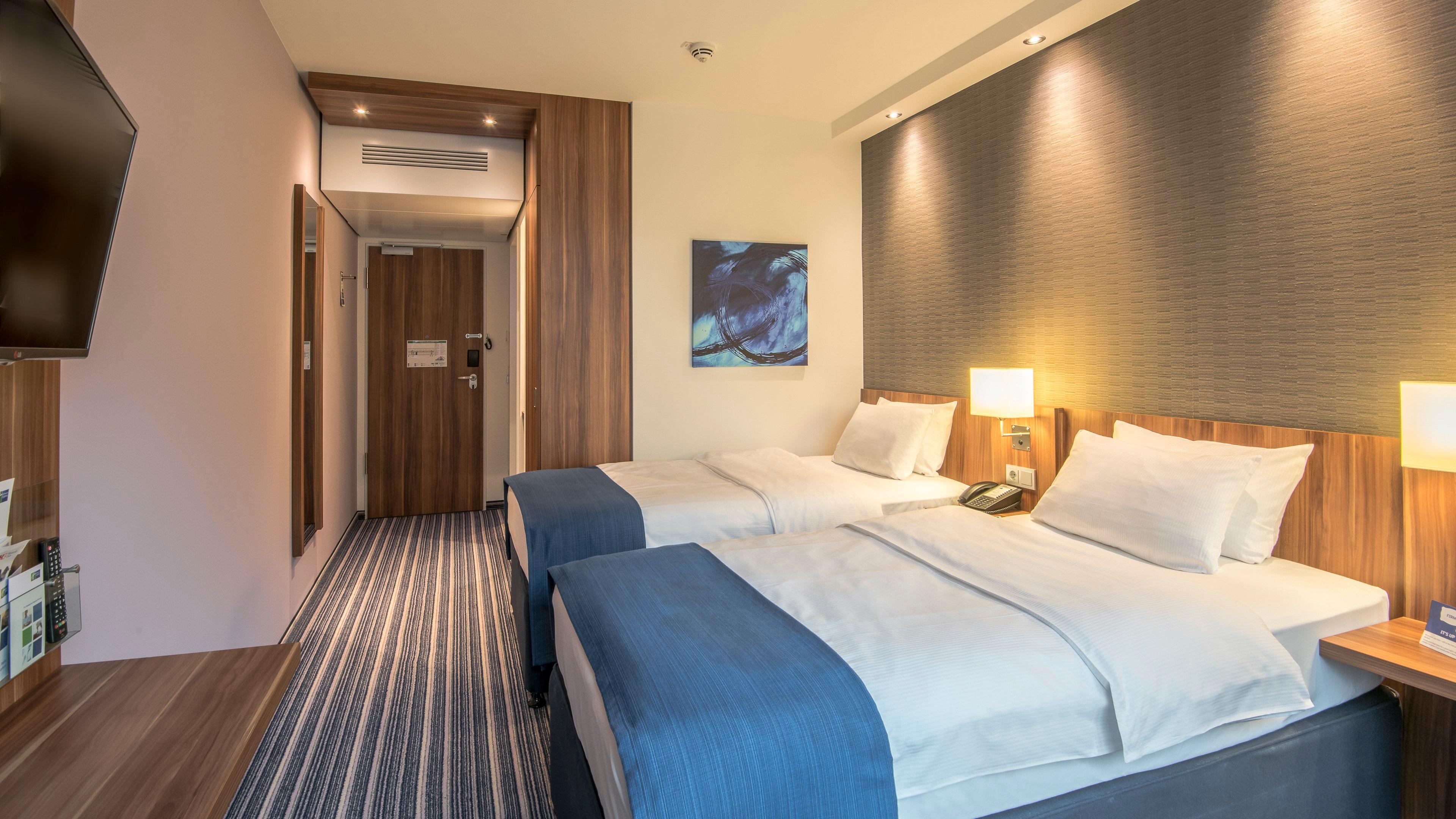 Holiday Inn Express Dresden City Centre エクステリア 写真
